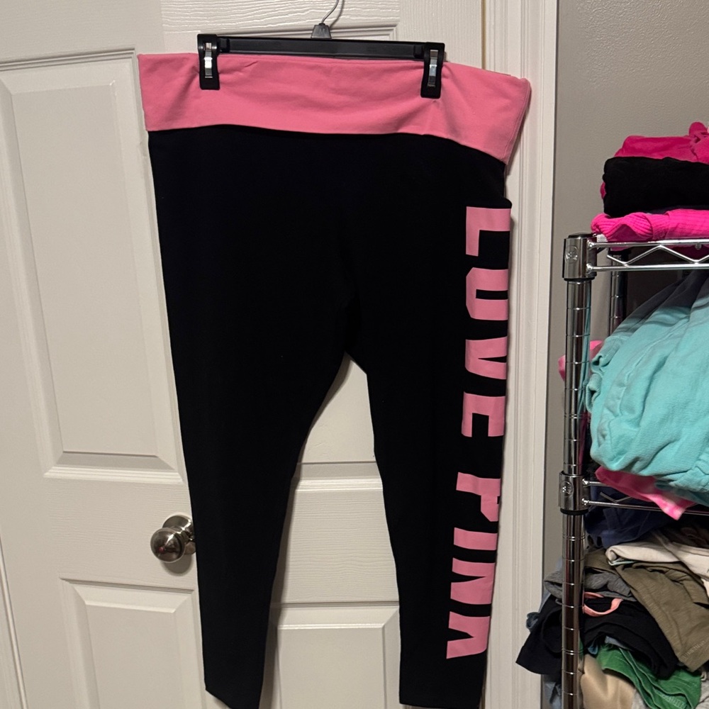 PINK Victoria's Secret Black and Pink Leggings